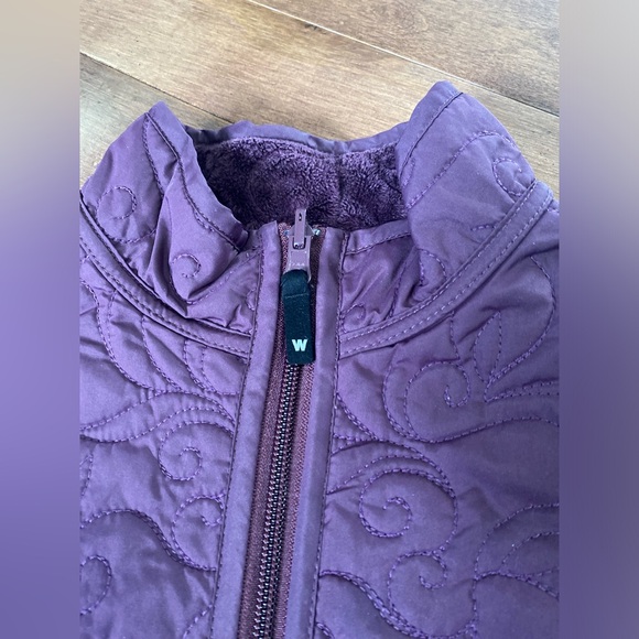 Women's Woolrich Dark Wineberry Color Vest Womens Size M - Picture 14 of 14